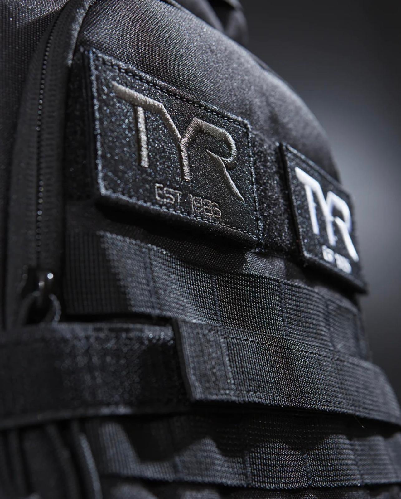 TYR spor çantaları – antrenman ekipmanları için dayanıklı gym çantaları